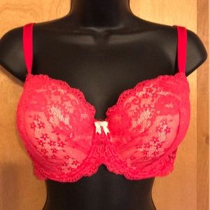 Victoria’s Secret underwire bra